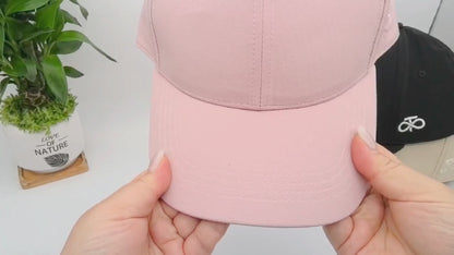 Ponytail Cap with Auto-Closure