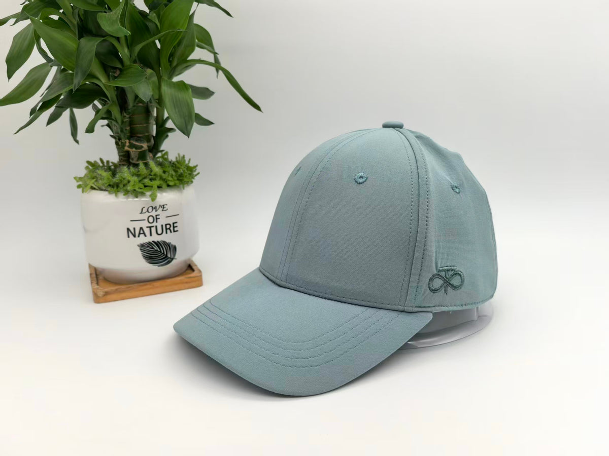 Ponytail Cap with Auto-Closure